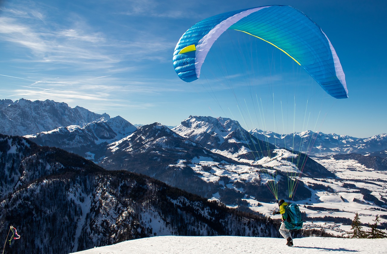 Paragliding in Shimla